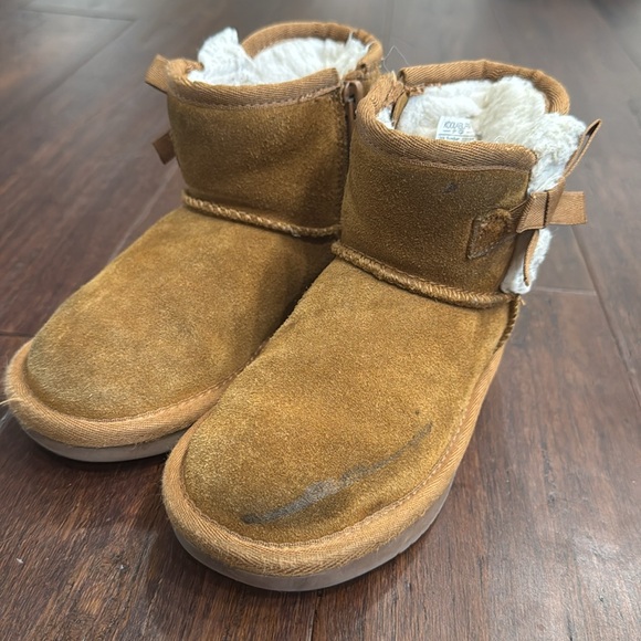 Koolaburra by UGG Victoria Girls Mini Boots - Picture 4 of 5